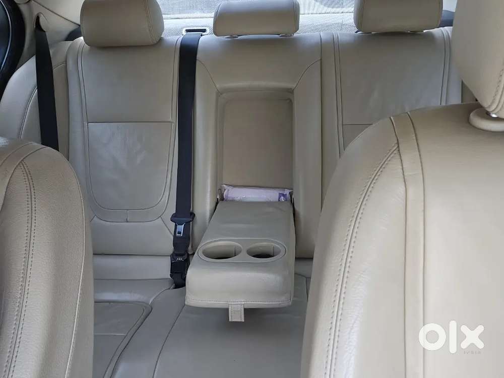 Well Servicely Maintained Jaguarxf 2013 For Sale