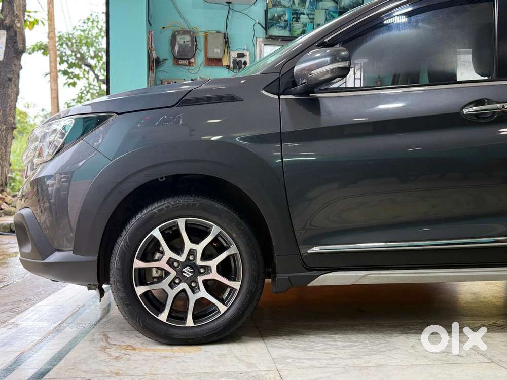 Maruti Suzuki Xl6 1.5 Zeta Mt, 2025, Petrol