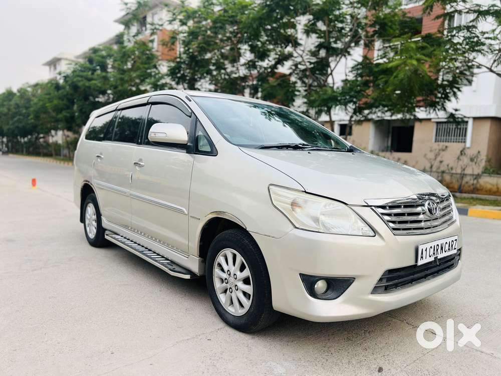 Toyota Innova 2.5 V 7 Str, 2013, Diesel