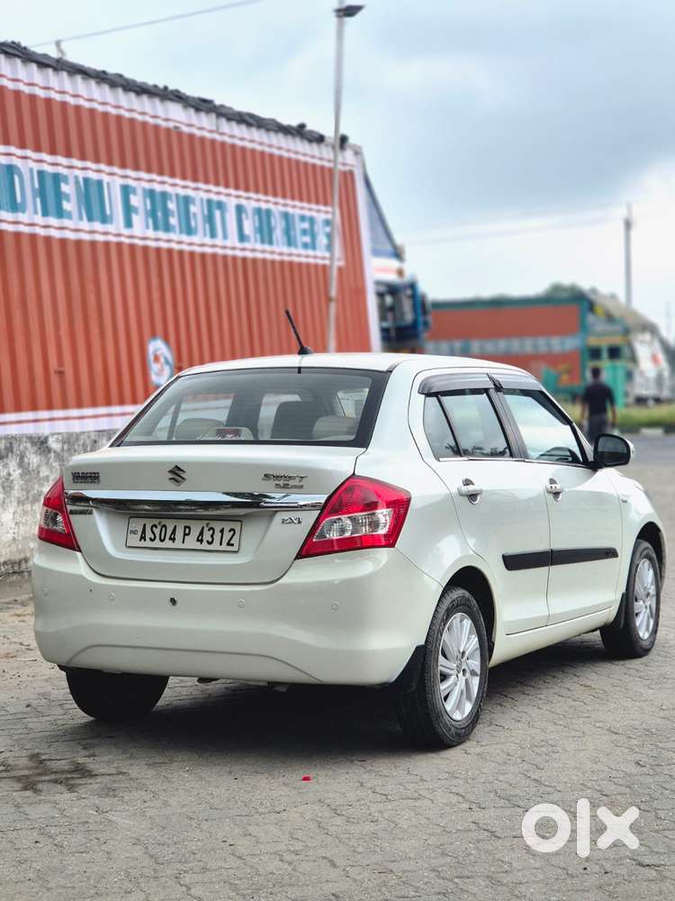 Maruti Suzuki Swift Dzire 1.2 Zxi, 2015, Petrol