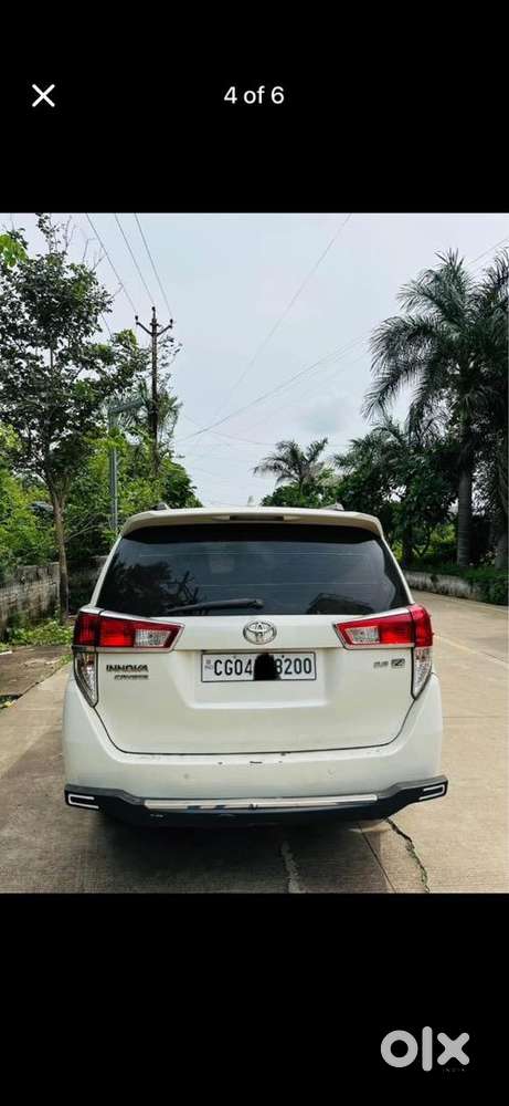 Toyota Innova Crysta 2016 Diesel Well Maintained