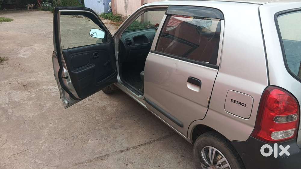 Maruti Suzuki Alto 2011 Petrol