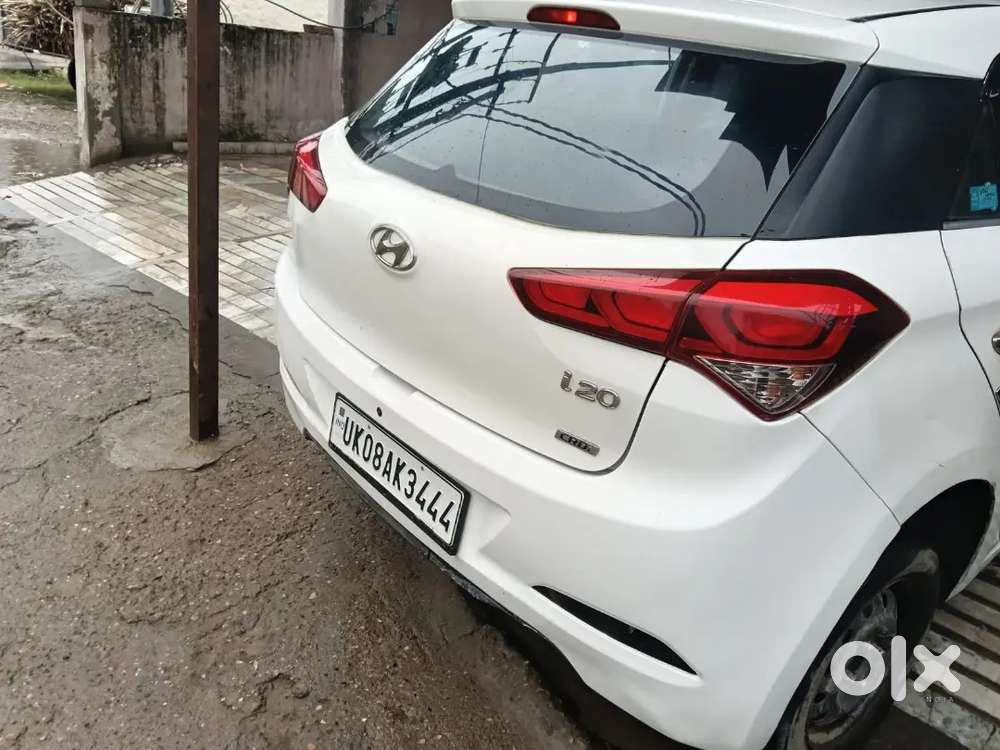 Hyundai I20 Crdi Manual 2015  Last Oct