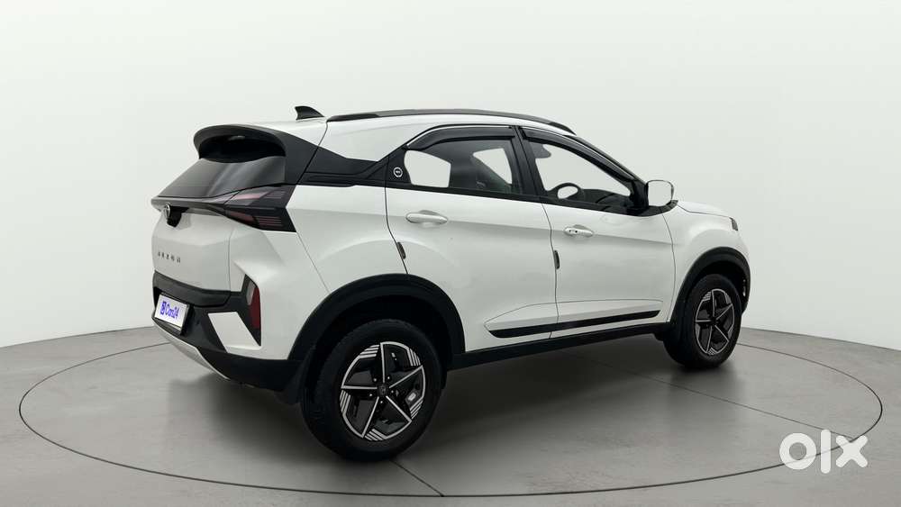 Tata Nexon Creative Plus 1.2 Revotron Petrol 6 Mt, 2023, Petrol