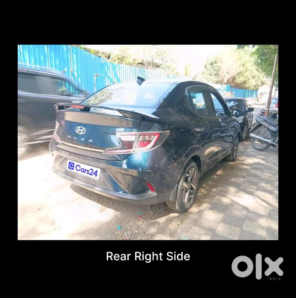 Hyundai Aura Sx Cng Aqua Teal Colour