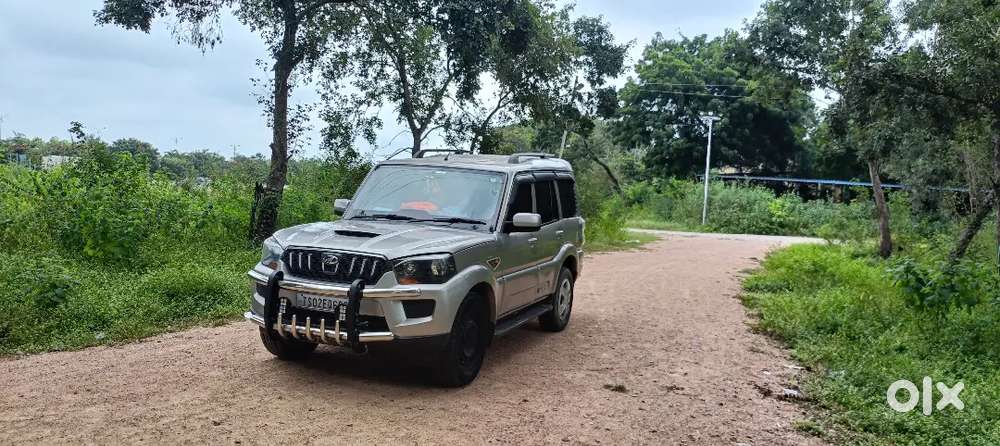 Mahindra Scorpio S6+ Top Model