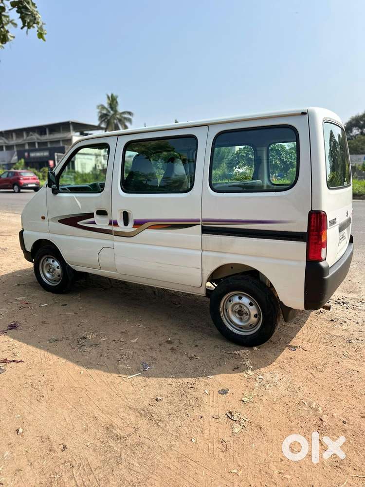 Maruti Suzuki Eeco 5 Seater Ac, 2011, Petrol