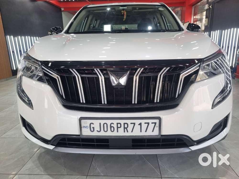 Mahindra Xuv700 2.0 Ax 5 Petrol At Str, 2023, Diesel