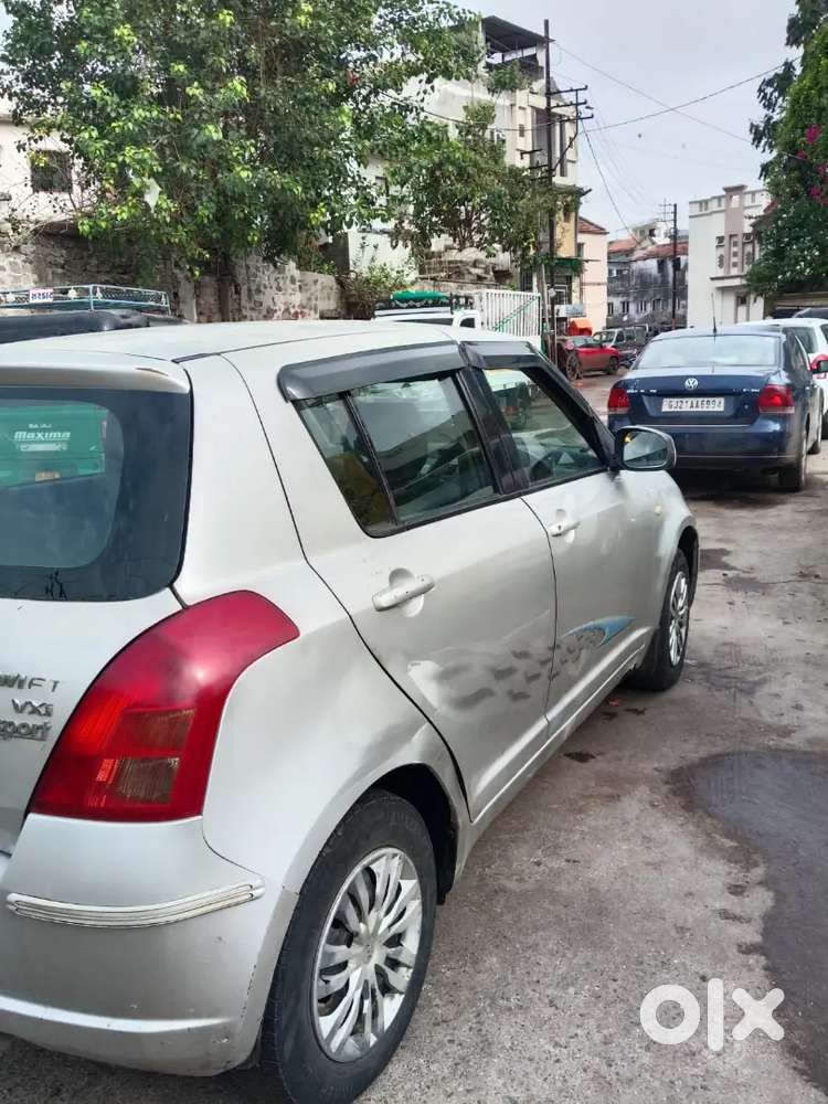 Swift Maruti Suzuki 2006 Petrol+ Cng