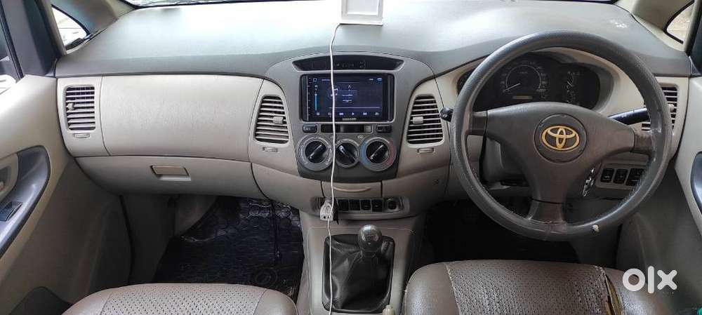 Toyota Innova 2.5 G (diesel) 7 Seater, 2011, Diesel