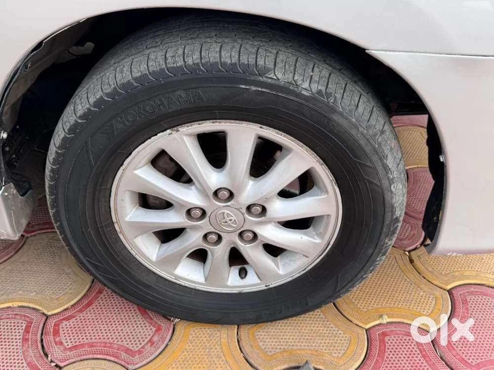 Toyota Innova 2.5 Ev Ps 7 Str Bs-iii, 2014, Diesel