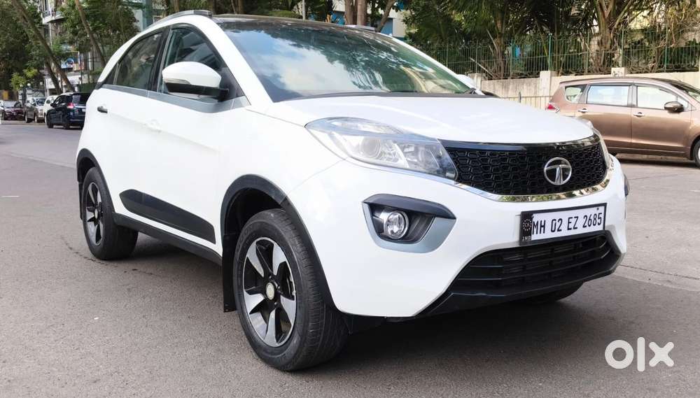 Tata Nexon 1.2 Revotron Xza Plus Dualtone, 2018, Cng & Hybrids