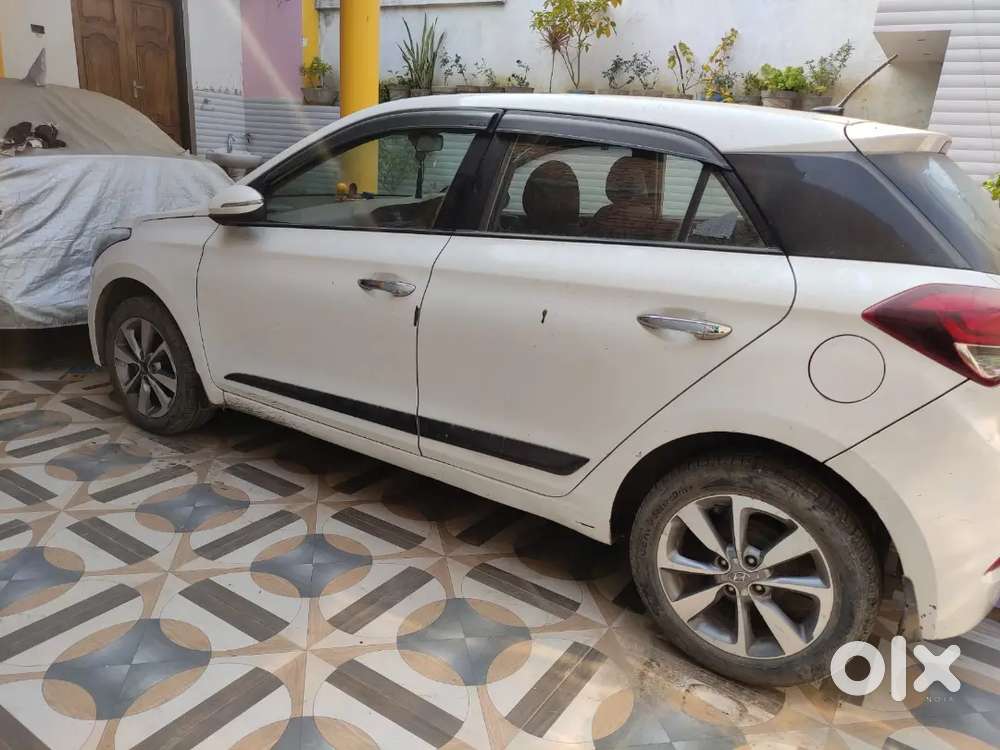 Hyundai Elite I20 2016 Petrol 110000 Km Driven