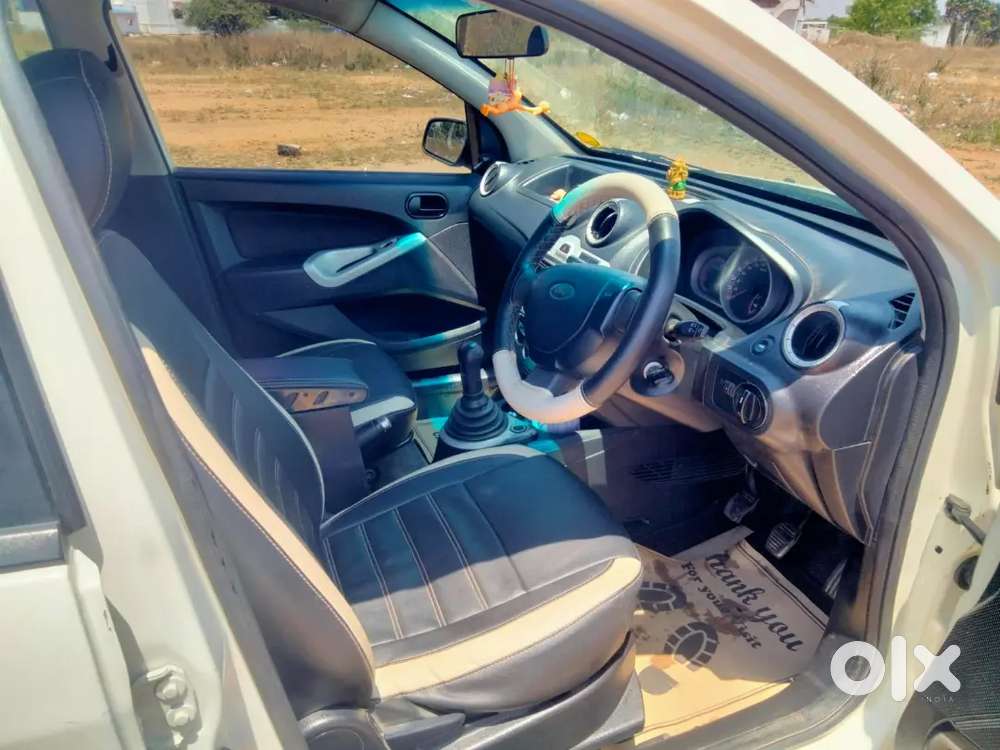 Ford Figo 2012 Diesel 97950 Km Driven
