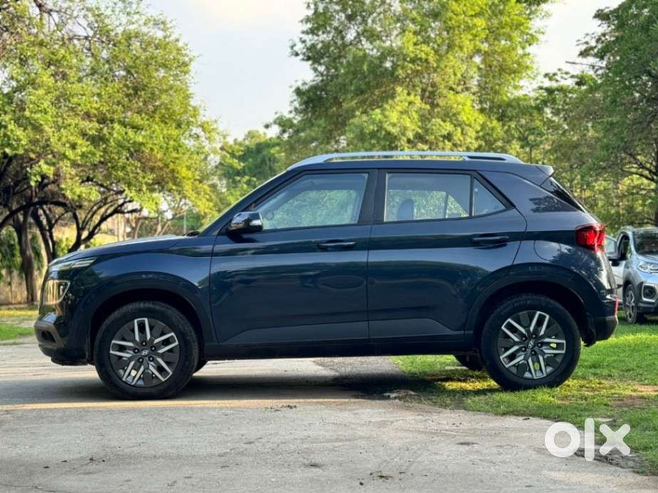 Hyundai Venue Sx(o) 1.0 Turbo Mt Knight Edition, 2022, Petrol
