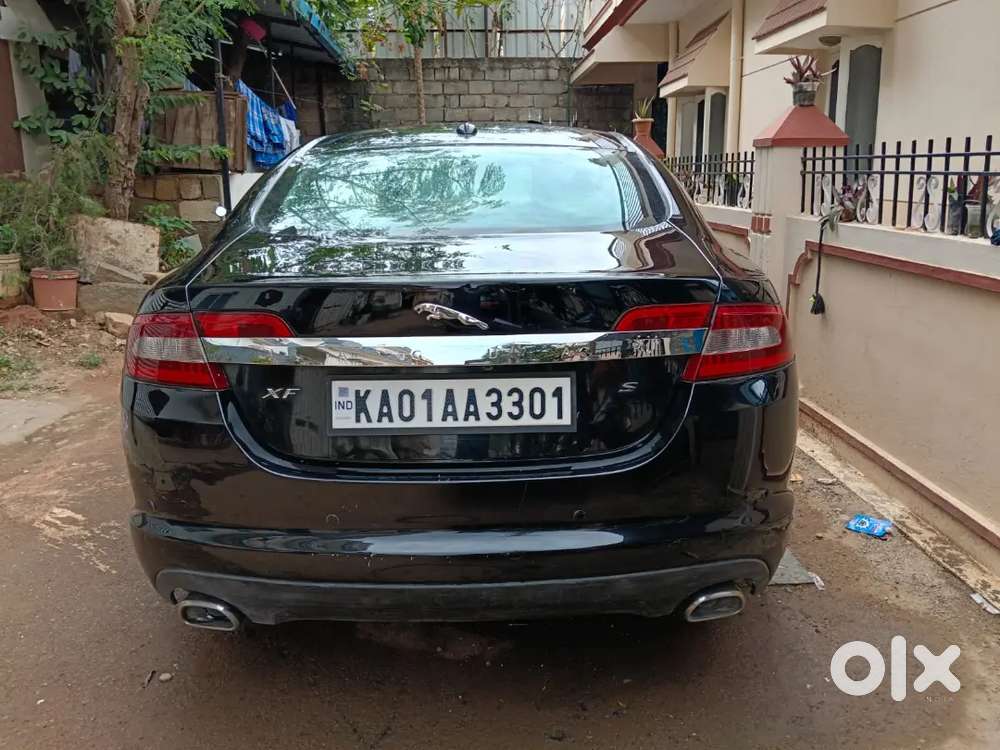 Jaguar Xf Diesel Automatic 2010 150000 Km Driven