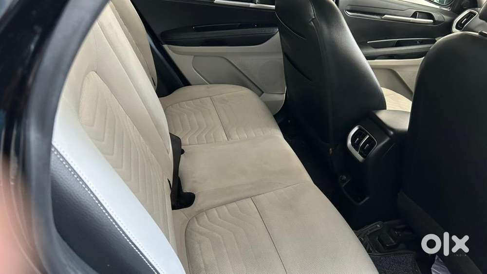 Kia Sonet 2023 Petrol Well Maintained