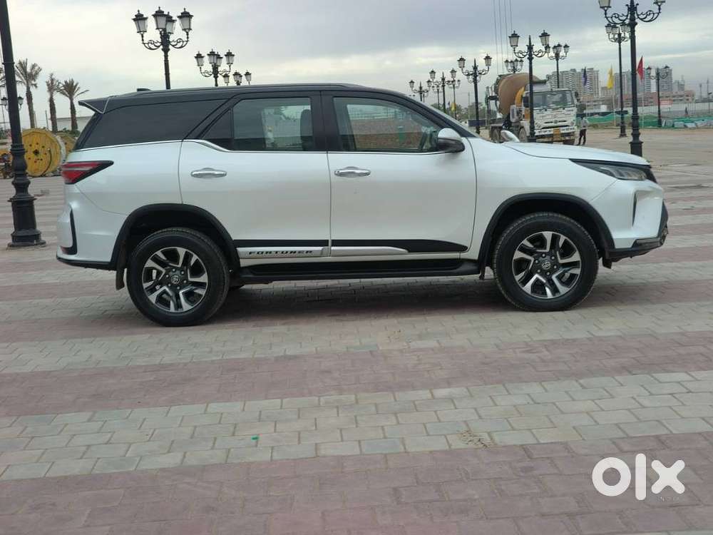 Toyota Fortuner Legender 4x2 At 2.8, 2025, Diesel