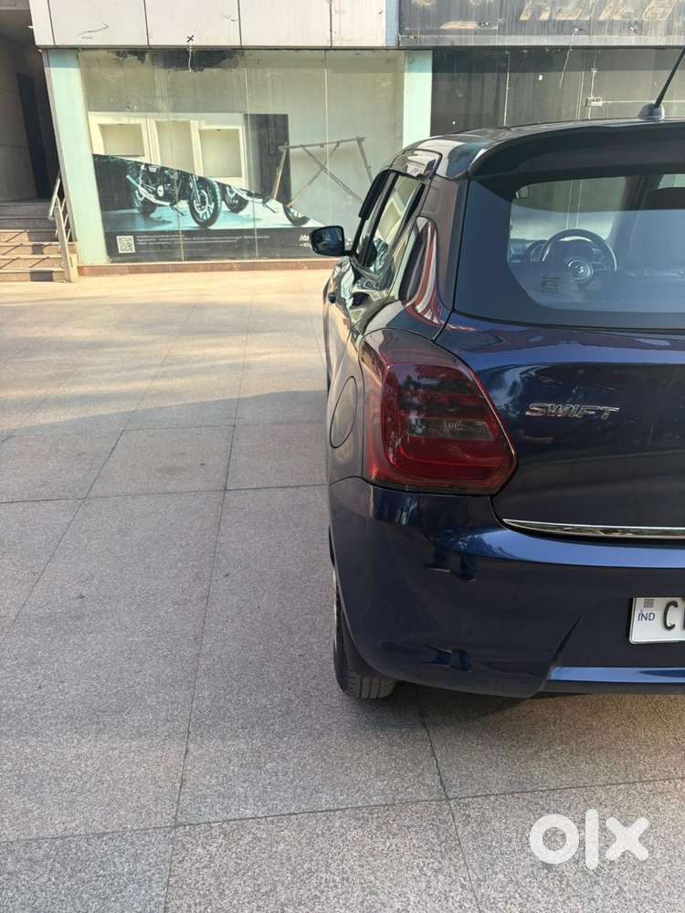 Maruti Suzuki Swift Amt Vvt Zxi, 2018, Petrol