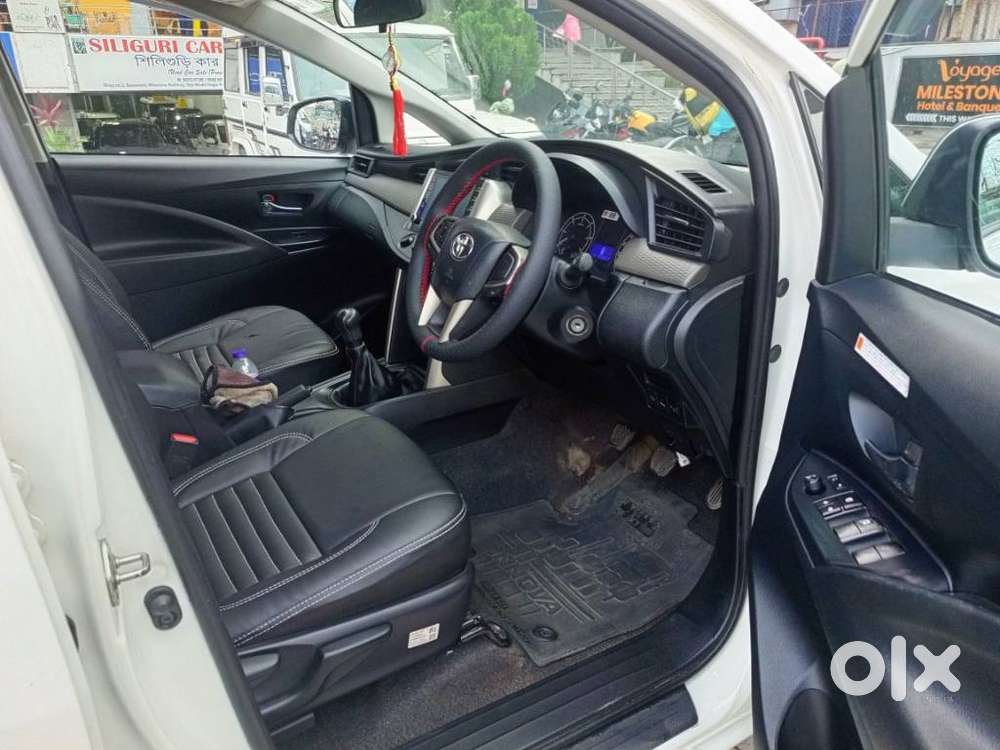 Toyota Innova Crysta 2.8 Gx At 7 Str, 2024, Diesel
