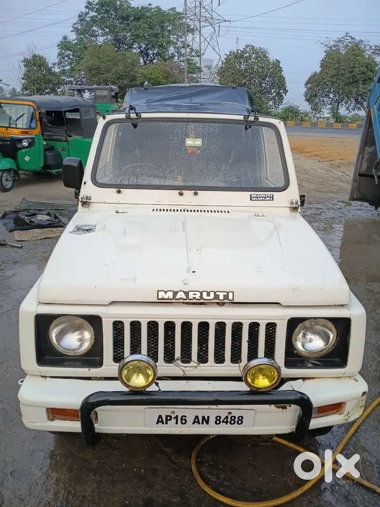 Gypcy Diesel 2005 December Reg.31 March.fitness.diesel White For Sale.