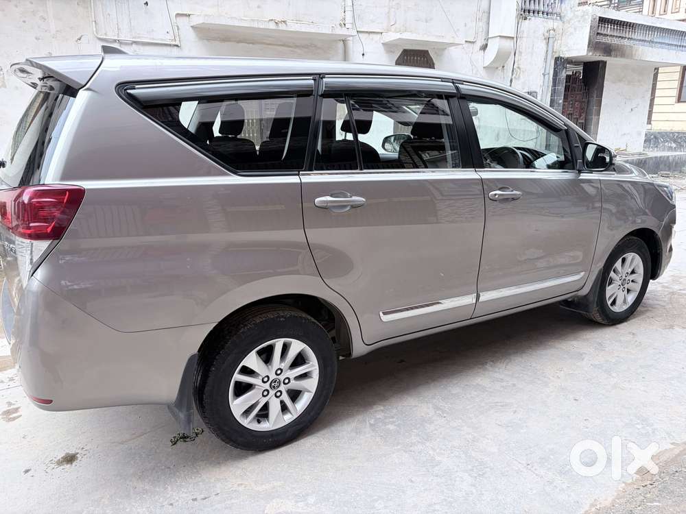 Toyota Innova Crysta 2.4 G Mt, 2019, Diesel