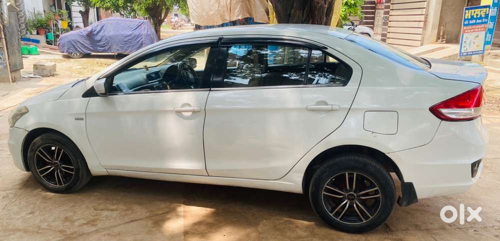 Maruti Suzuki Ciaz 2015