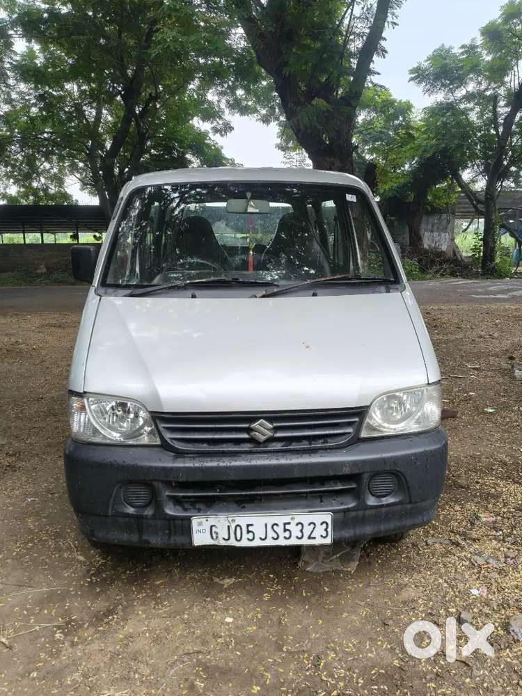 2nd Owner 2017 Maruti Eeco 5 Str Ac Cng