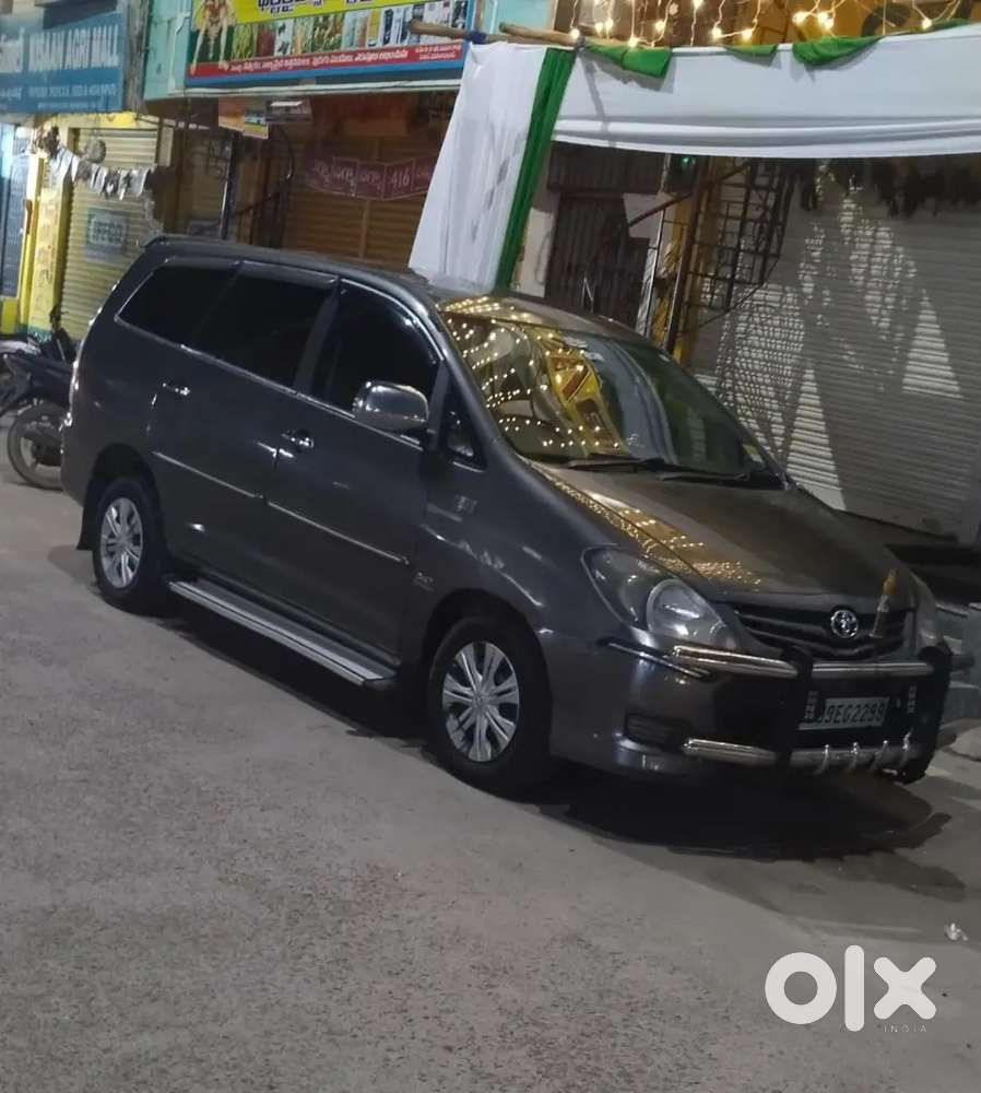 Toyota Innova 2.5 Diesel 2010