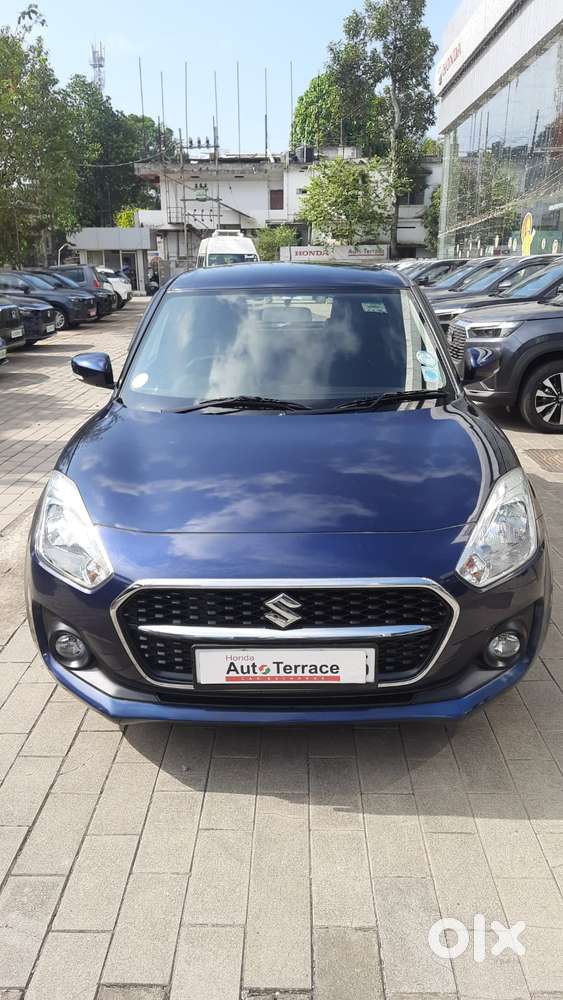 Maruti Suzuki Swift Vxi + Manual, 2021, Petrol