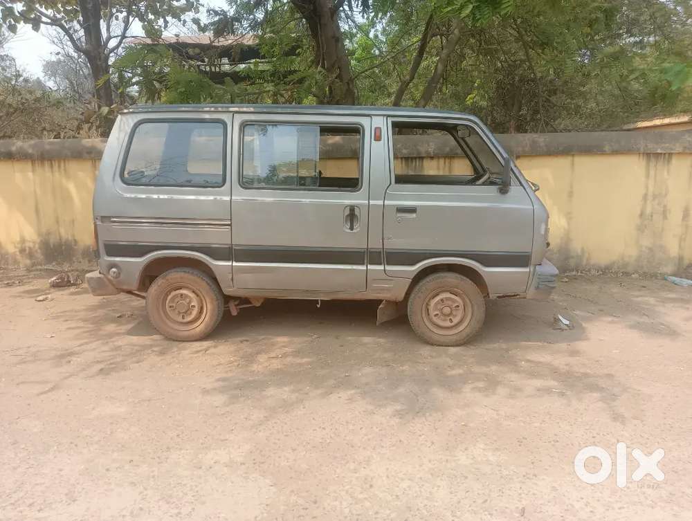 Maruti Suzuki Omni 2004 Petrol 70000 Km Driven