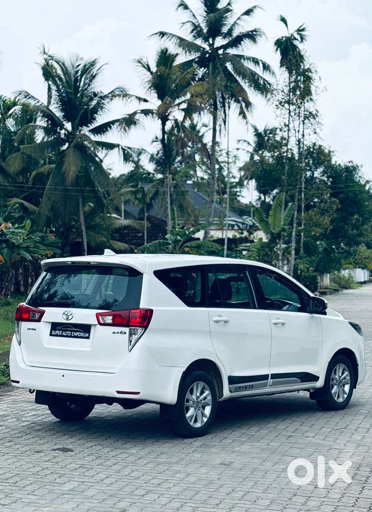 Toyota Innova Crysta 2.4 G Plus Mt 7 Str, 2018, Diesel