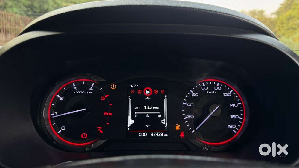 Mahindra Thar Lx Hard Top Diesel Mt Rwd, 2023, Diesel