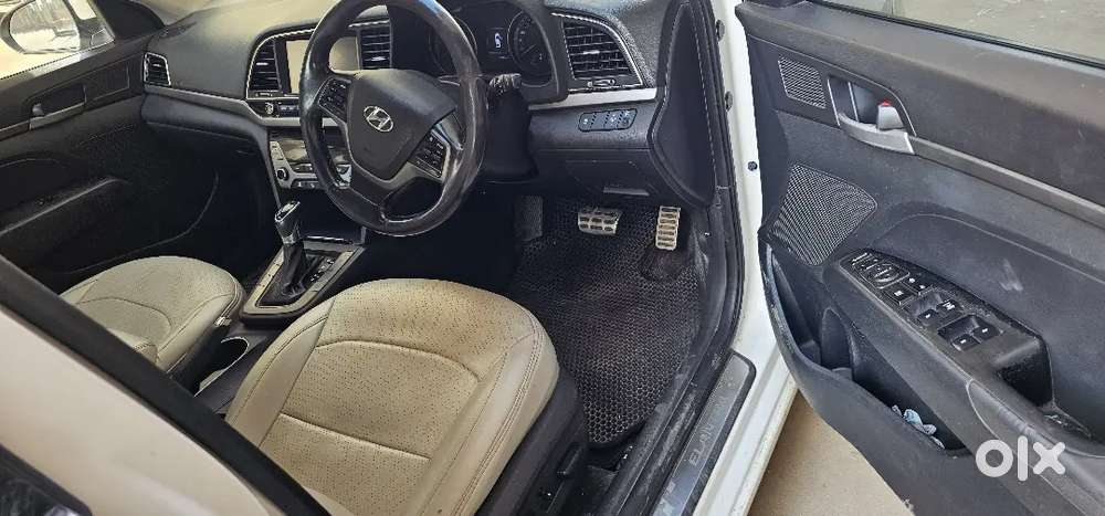 Hyundai Elantra Diesel Sx 2018