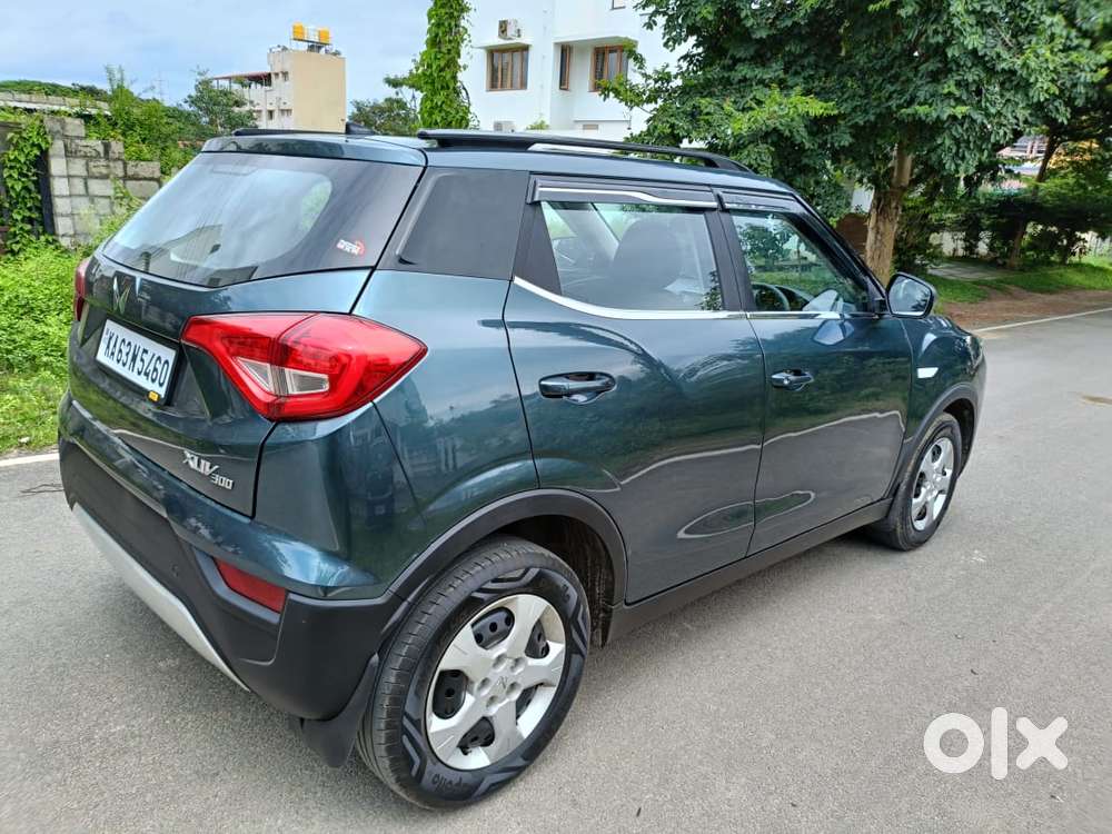 Mahindra Xuv300, 2023, Petrol