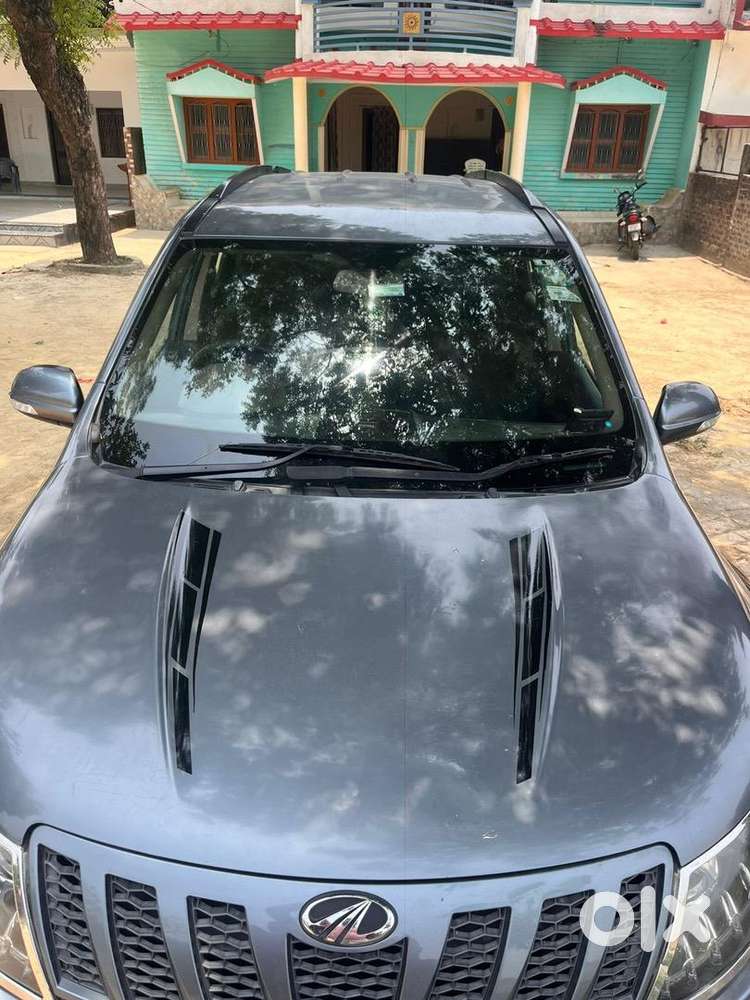 Mahindra Xuv500 Diesel 120000 Km Driven
