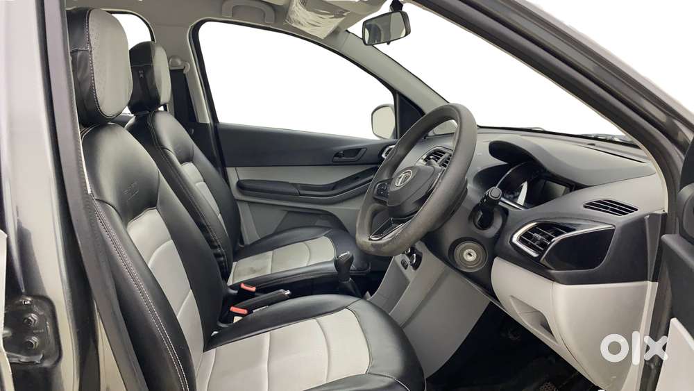 Tata Tiago 1.2 Revotron Xt Option, 2023, Petrol