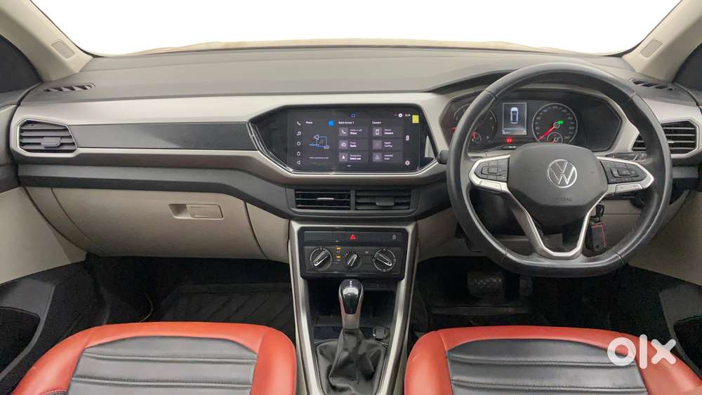 Volkswagen Taigun 1.0 Tsi Highline At, 2022, Petrol