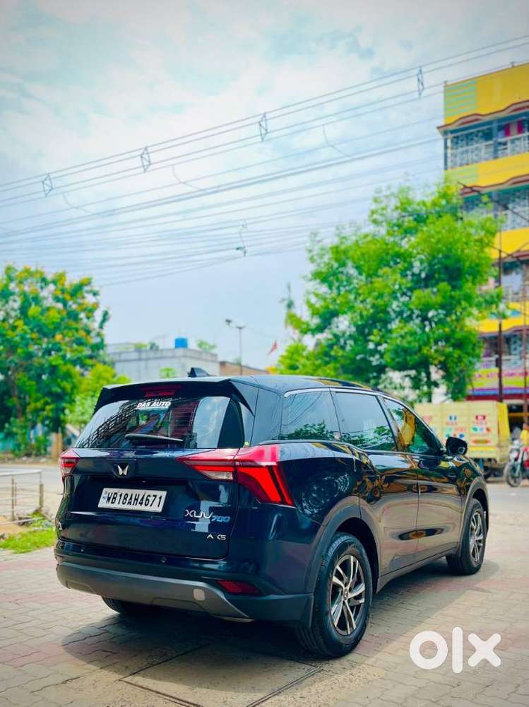 Mahindra Xuv700 2.0 Ax 5 Petrol Mt 7 Str, 2022, Petrol