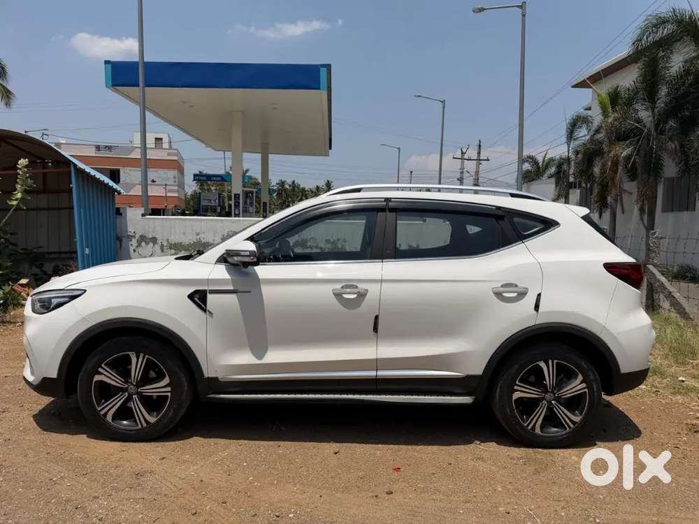 Mg Astor 2022 Petrol 66000 Km Driven