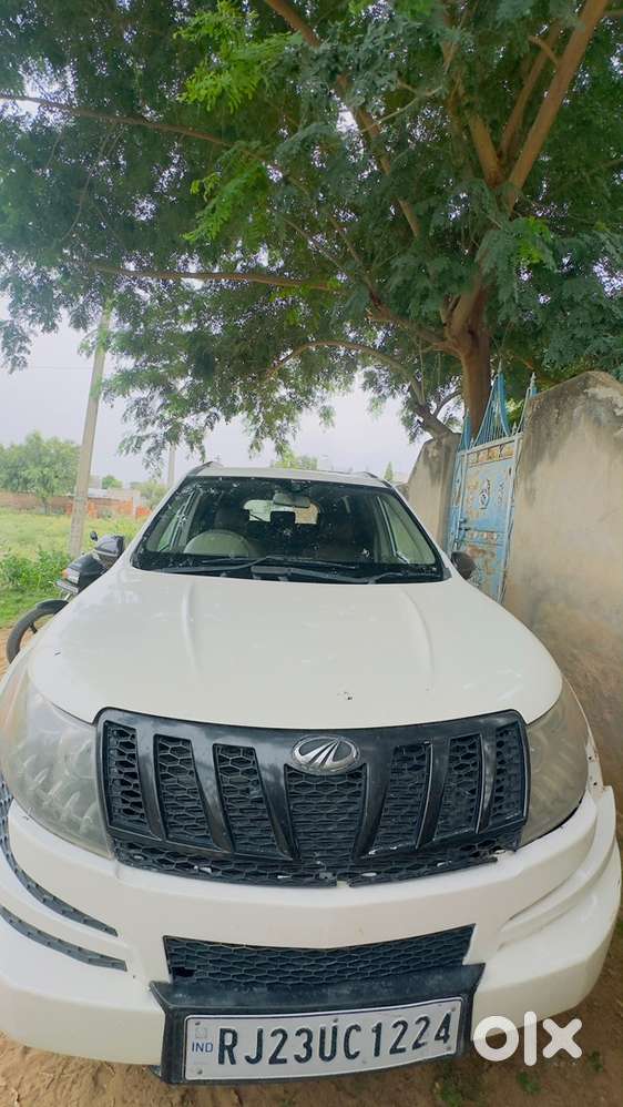 Mahindra Xuv500 Diesel 2013 Year