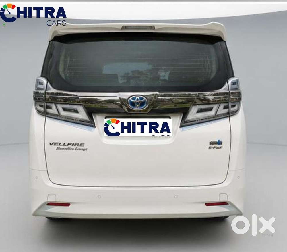Toyota Vellfire 2.5 Hybrid, 2023, Petrol