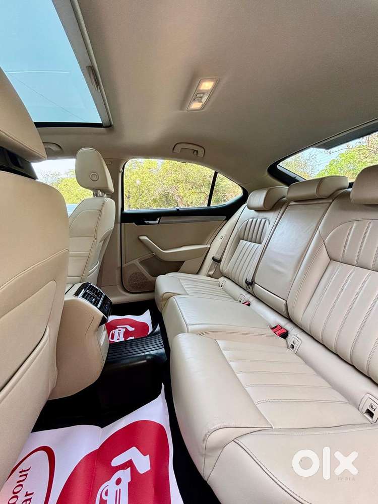Skoda Superb Style 1.8, 2019, Petrol