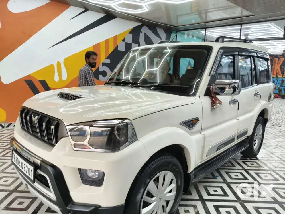 Mahindra Scorpio Diesel Manual 2015
