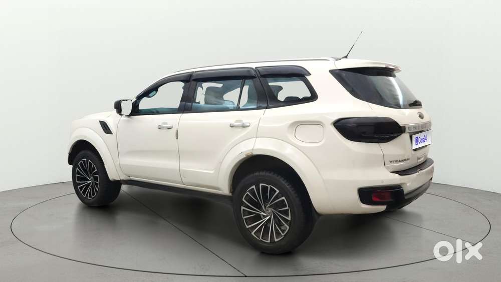 Ford Endeavour 3.2 Titanium 4x4 At, 2016, Diesel