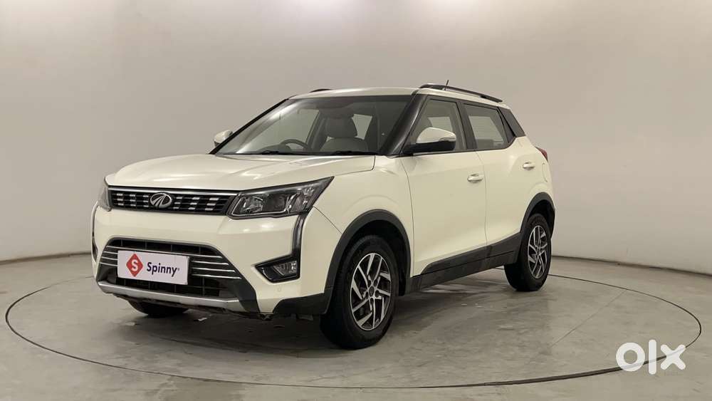 Mahindra Xuv300 W8 (o) 1.5 Diesel Amt, 2022, Diesel