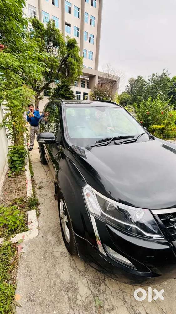 Mahindra Xuv500 2019 Diesel Well Maintained