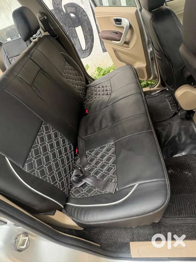 Mahindra Tuv 300 2016