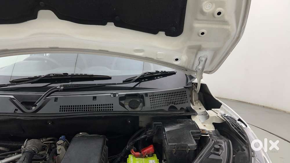 Nissan Magnite 1.0 Xv Turbo Cvt, 2022, Petrol