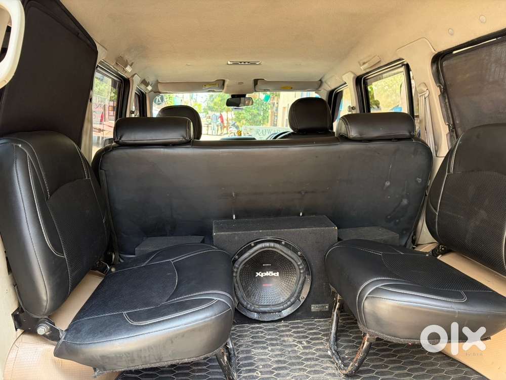 Mahindra Scorpio S10 2016